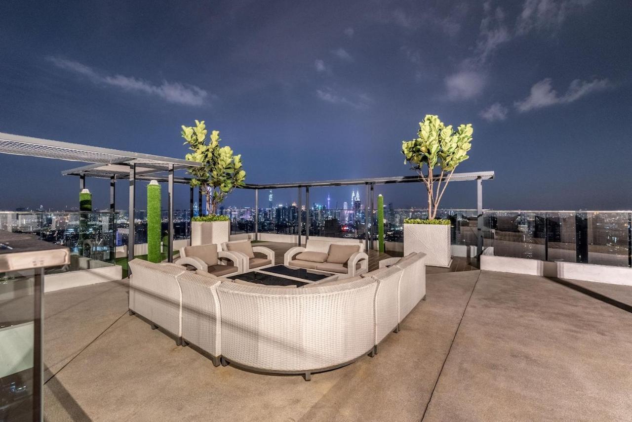 Skyline Garden 2 Bedrooms Homestay Near Klcc Куала-Лумпур Экстерьер фото